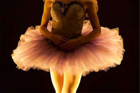 Ballet dancer Stock Photo - Premium Royalty-Free, Code: 640-03257741