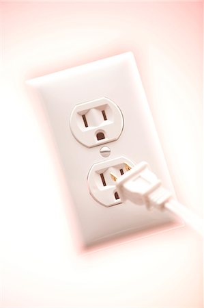 power outlet - Electrical Outlet Foto de stock - Sin royalties Premium, Código: 640-03257944