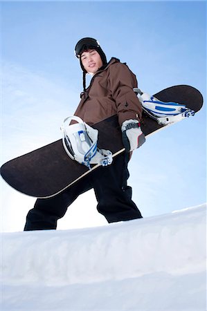 simsearch:862-03711275,k - Männliche snowboarder Stockbilder - Premium RF Lizenzfrei, Bildnummer: 640-03264331