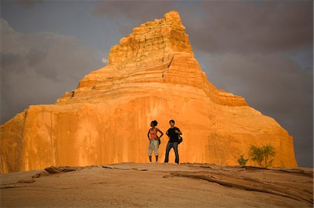 Couple hiking Stock Photo - Premium Royalty-Free, Code: 640-03260317