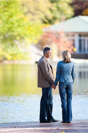 emotional canada - Man and woman embracing Stock Photo - Premium Royalty-Free, Code: 640-03261222