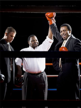 Businessmen boxing Foto de stock - Sin royalties Premium, Código: 640-03263510