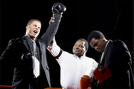 referee (male) - Businessmen boxing Foto de stock - Sin royalties Premium, Código: 640-03263512