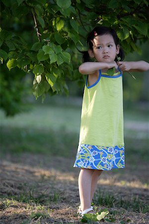 simsearch:642-01734328,k - Girl holding branch Stock Photo - Premium Royalty-Free, Code: 642-01735647