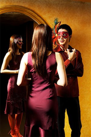 simsearch:642-01737214,k - Young man and woman holding wineglass and wearing mask Stock Photo - Premium Royalty-Free, Code: 642-01737239