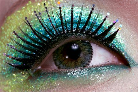 Close-up of a woman's eye with makeup Stock Photo - Premium Royalty-Free, Code: 642-01732662