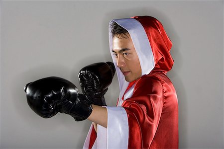 simsearch:642-02005133,k - un boxer homme Photographie de stock - Premium Libres de Droits, Code: 642-02004924