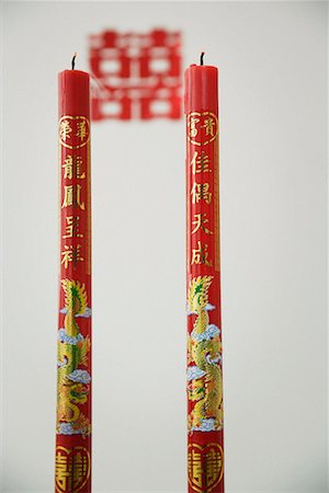 doppelglück - Zwei traditionelle chinesische Kerzen Stockbilder - Premium RF Lizenzfrei, Bildnummer: 656-01766406