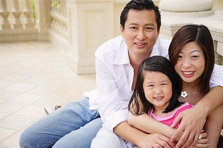 simsearch:656-01765565,k - Porträt der Familie mit einem Kind Stockbilder - Premium RF Lizenzfrei, Bildnummer: 656-01769467