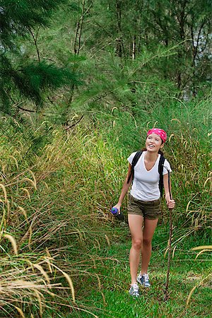 Woman on hiking trail Foto de stock - Sin royalties Premium, Código: 656-01773284