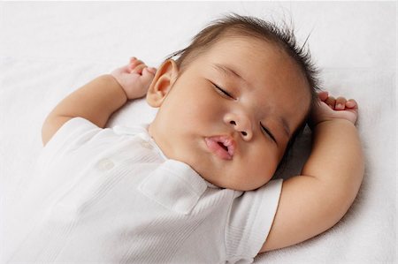 Closeup of sleeping baby. Foto de stock - Sin royalties Premium, Código: 656-03076236