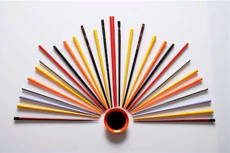 fanned out - colorful chopsticks displayed like a fan Stock Photo - Premium Royalty-Free, Code: 656-03076287