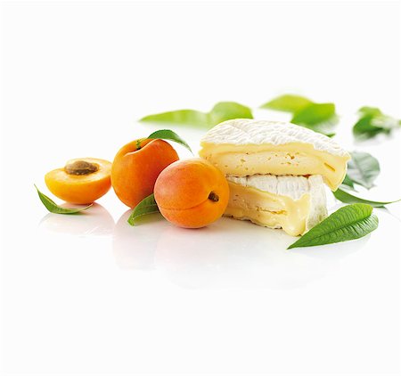 Brie and apricots Foto de stock - Sin royalties Premium, Código: 659-06154442