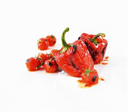 simsearch:659-03527543,k - Roasted red peppers and tomatoes Foto de stock - Sin royalties Premium, Código: 659-06154568