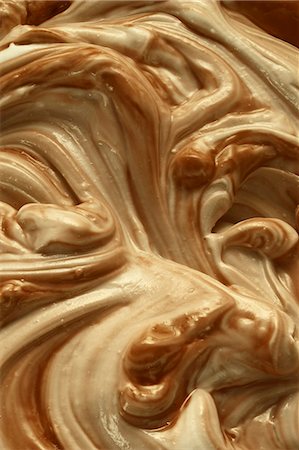 Caramel ice cream Stock Photo - Premium Royalty-Free, Code: 659-06154712