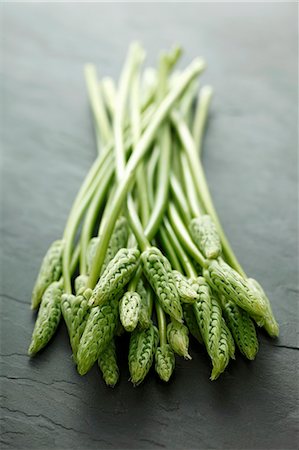 Green wild asparagus Foto de stock - Sin royalties Premium, Código: 659-06154874