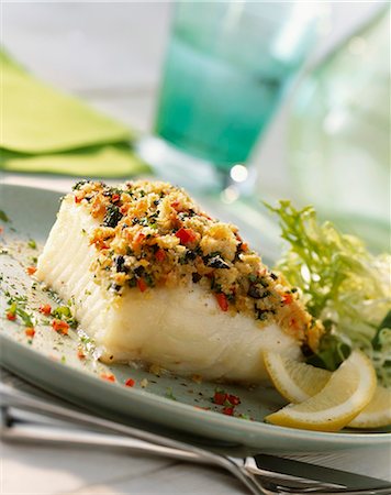 Sea bass fillet with a herb and garlic crust Stock Photo - Premium Royalty-Free, Code: 659-06155231