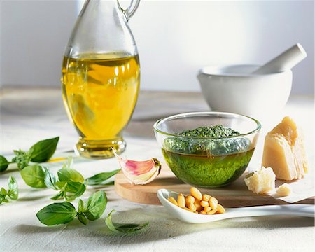 Pesto and ingredients Stock Photo - Premium Royalty-Free, Code: 659-06155293