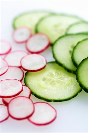 Slices of cucumber and radish Stock Photo - Premium Royalty-Free, Code: 659-06155633