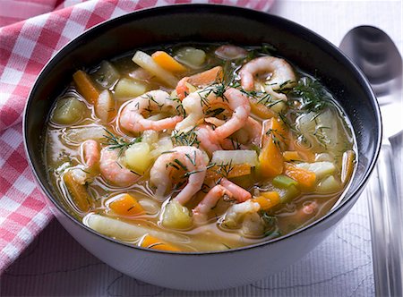 shrimp dish - Prawn soup with vegetables and dill Stock Photo - Premium Royalty-Free, Code: 659-06151507