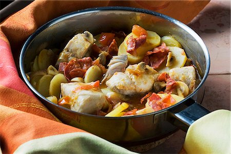 fish stew - Spanish fish soup Stock Photo - Premium Royalty-Free, Code: 659-06151643