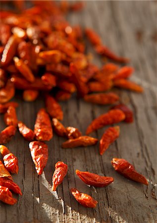 Dried chilli peppers Foto de stock - Sin royalties Premium, Código: 659-06152230