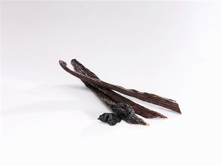 Vanilla pods with vanilla seeds Stock Photo - Premium Royalty-Free, Code: 659-06152365