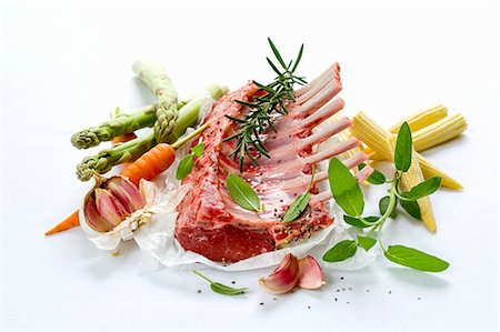 simsearch:659-06152387,k - Rack of lamb with fresh vegetables Stock Photo - Premium Royalty-Free, Code: 659-06152388