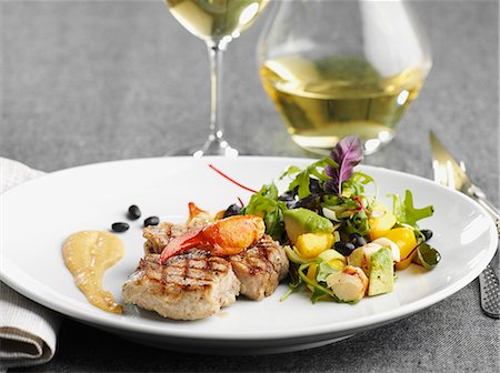 pork recipe - Fillet of pork with salad Stock Photo - Premium Royalty-Free, Code: 659-06152535