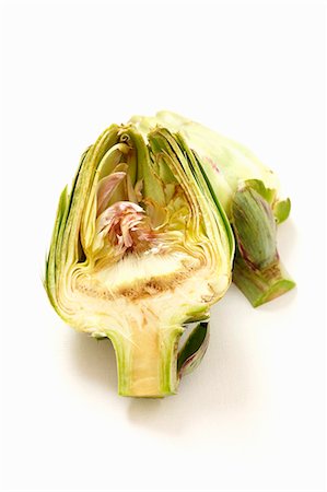 Artichoke, halved Foto de stock - Sin royalties Premium, Código: 659-06153086