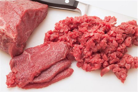 simsearch:659-06187981,k - Diced beef Foto de stock - Sin royalties Premium, Código: 659-06153090