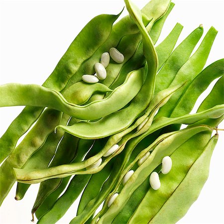 Green beans, some cut open Stock Photo - Premium Royalty-Free, Code: 659-06153277