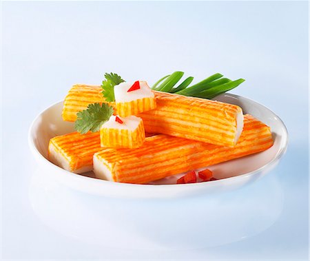 Bâtonnets de surimi Photographie de stock - Premium Libres de Droits, Code: 659-06153691