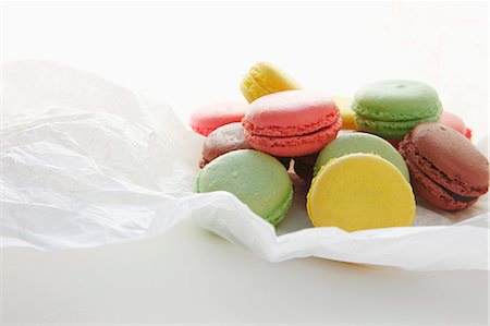 simsearch:659-06903530,k - Macarons Stockbilder - Premium RF Lizenzfrei, Bildnummer: 659-06184011