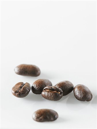 Several coffee beans Stock Photo - Premium Royalty-Free, Code: 659-06185120