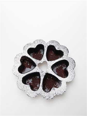 sugary - Baking mould for chocolate hearts Stock Photo - Premium Royalty-Free, Code: 659-06185174