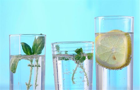 effervescing - Three glasses of flavoured mineral water Stock Photo - Premium Royalty-Free, Code: 659-06185254