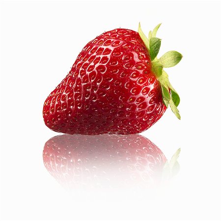 simsearch:659-06373226,k - A strawberry Foto de stock - Sin royalties Premium, Código: 659-06185468
