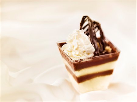 Chocolate and cream dessert Stock Photo - Premium Royalty-Free, Code: 659-06185520