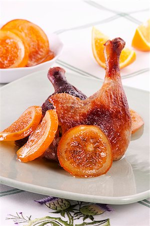 roasted (meat) - Roast duck leg with oranges Stock Photo - Premium Royalty-Free, Code: 659-06186157