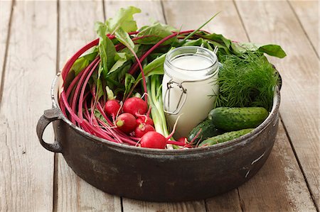 simsearch:659-03533806,k - Ingredients for cold beetroot soup (beetroot, gherkins, radishes, dill, kefir) Stock Photo - Premium Royalty-Free, Code: 659-06186241