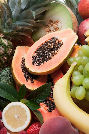 fruit mixture - Various fruits (detail) Stock Photo - Premium Royalty-Free, Code: 659-06186561