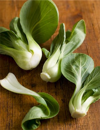 Fresh Bok Choy on a Wooden Surface Stock Photo - Premium Royalty-Free, Code: 659-06186577