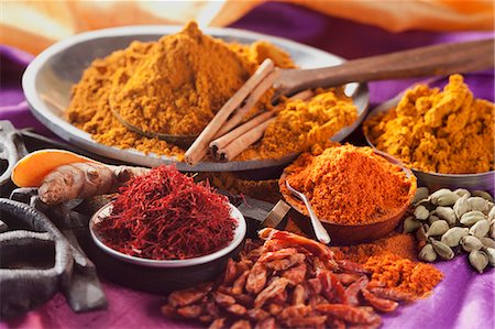 Assorted spices in small containers Stock Photo - Premium Royalty-Free, Code: 659-06186670