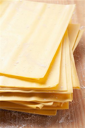 pasta type - Sheets of lasagne Stock Photo - Premium Royalty-Free, Code: 659-06186686