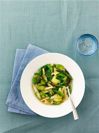 soup top view - Minestrone with beans Stock Photo - Premium Royalty-Free, Code: 659-06186751