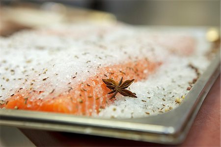 fish fillet - Gravlax Stock Photo - Premium Royalty-Free, Code: 659-06186978