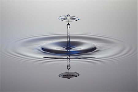 Drops of water Foto de stock - Sin royalties Premium, Código: 659-06187027