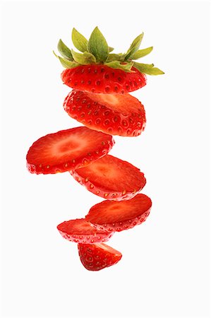 strawberry fruit - Strawberry slices Foto de stock - Sin royalties Premium, Código: 659-06187232