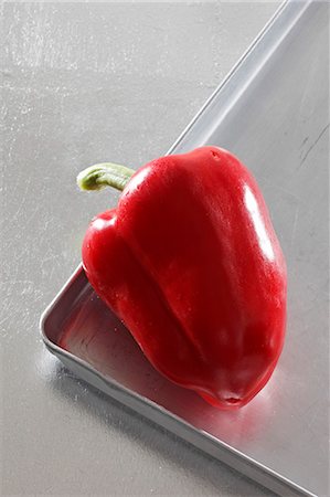 A red pepper Foto de stock - Sin royalties Premium, Código: 659-06187600